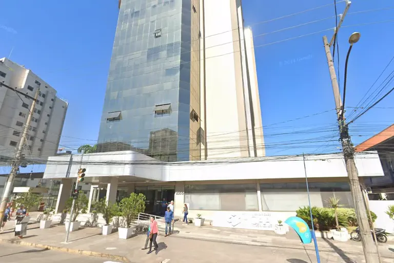 Fachada do prédio da Policlínica Wilson Aita, em Santa Maria